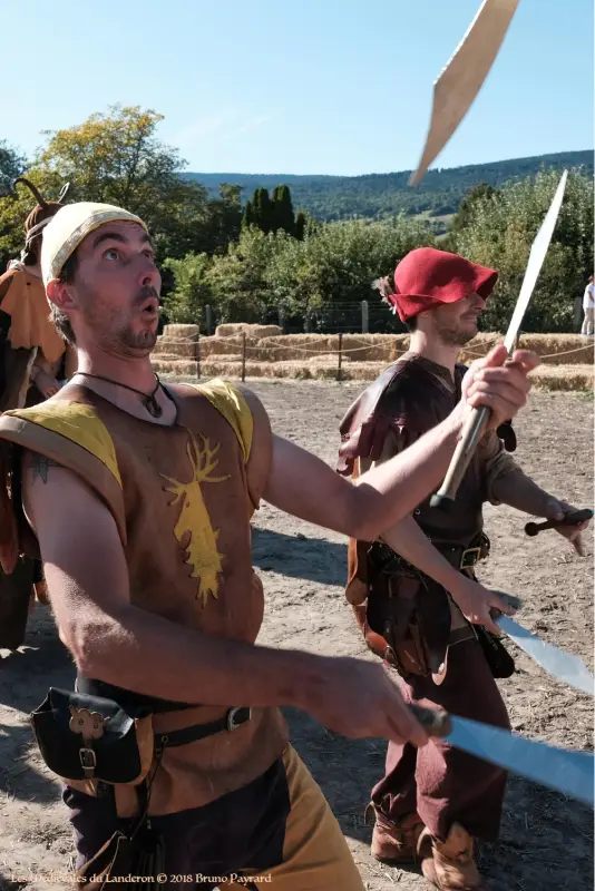 Jongleur au défilé de clôture