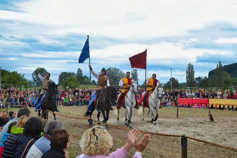 Présentation des cavaliers