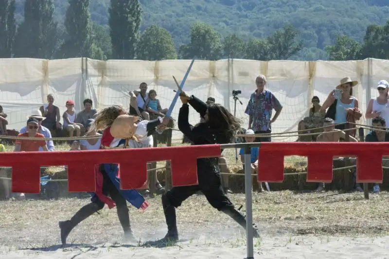 Combat épique à l'épée