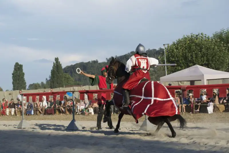 Chevalier avec sa lance
