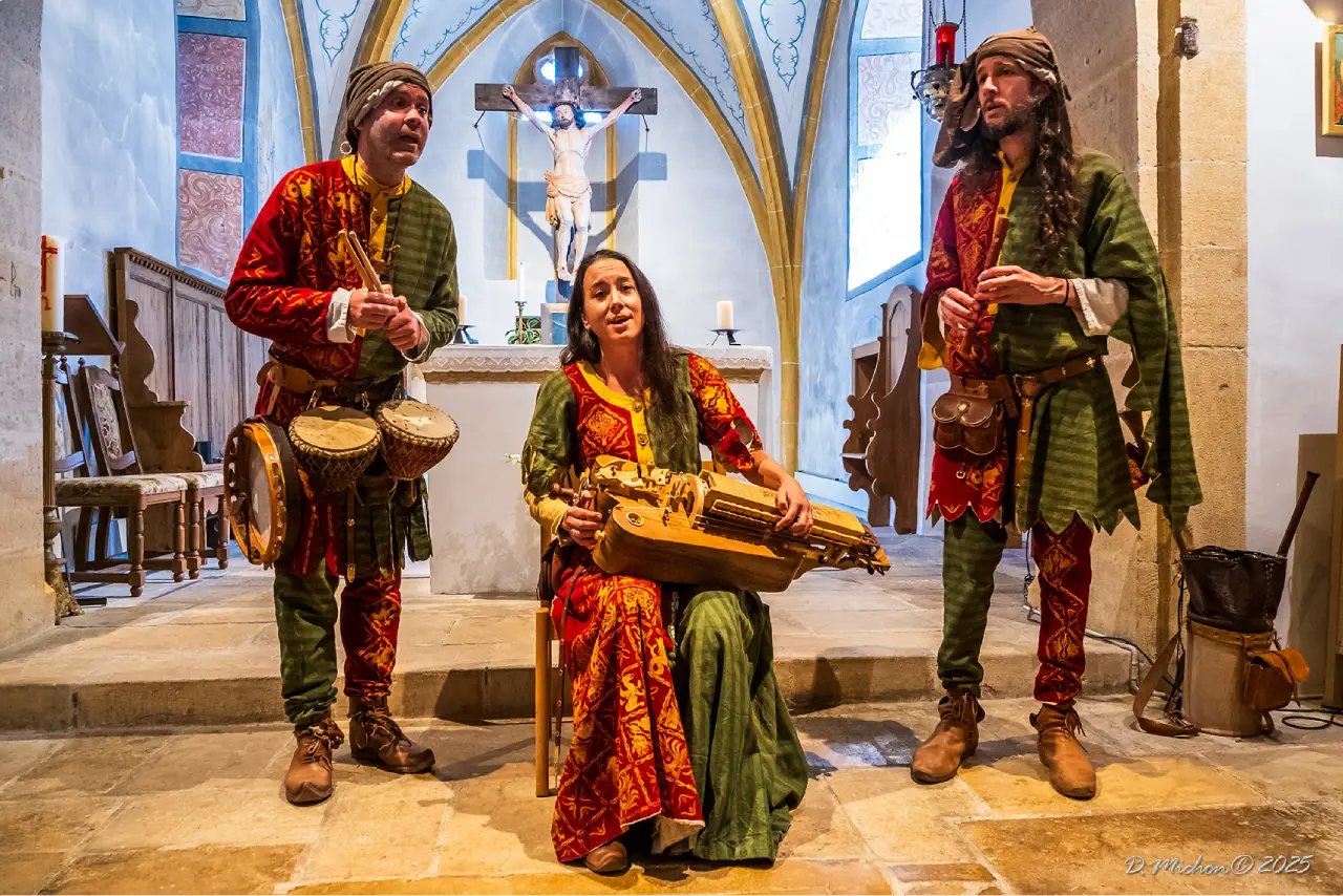 Vagarem dans la chapelle