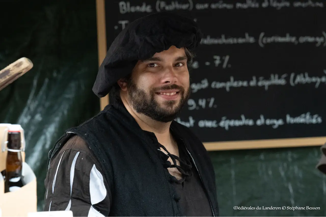 Brasseur dans son stand